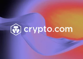 Crypto.com shkurton 12 % të stafit ndërsa investon në inteligjencë artificiale