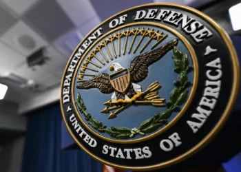 Përplasja mbi inteligjencën artificiale: Pentagoni synon të zëvendësojë Anthropic