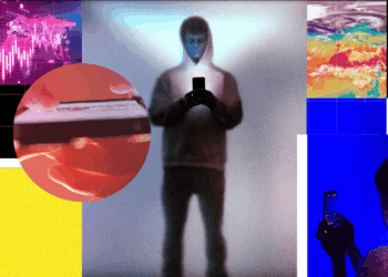 Doomscrolling: pse lajmet e krizave globale na mbajnë të lidhur me ekranin