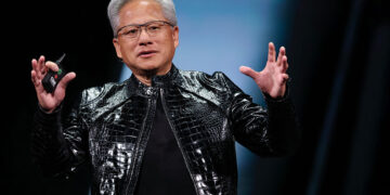 Jensen Huang: Nvidia mund të mos vazhdojë mbështetjen financiare për OpenAI dhe Anthropic