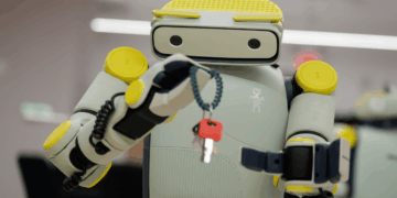 Amazon investon në robotikë për shtëpi, blen startup-in e robotëve humanoidë të vegjël