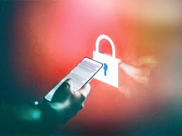 Lufta kibernetike në Iran: Aplikacioni i namazit dërgon mesazhe dorëzimi për qytetarët