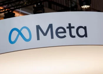 Meta analizon një valë të re pushimesh nga puna që mund të prekë 20% të punonjësve