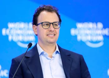 Anthropic tërheq mijëra projekte nga GitHub pas rrjedhjes së kodit