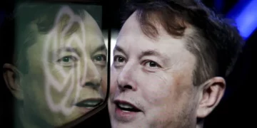 Elon Musk përballet me postimet e tij në gjyqin kundër OpenAI