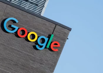 AI Edge Eloquent: Google sjell transkriptim pa internet në iPhone