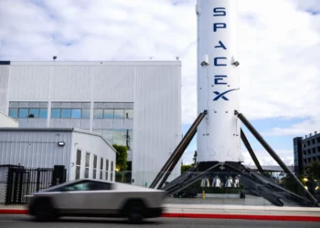 Debat mbi IPO-në e SpaceX: Aktivisët, thirrje për bojkot dhe më shumë mbikëqyrje