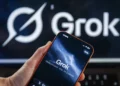 Dokumentet e IPO-së zbulojnë shqetësimet e SpaceX për ndikimin e mundshëm të Grok