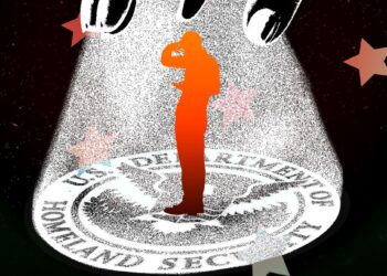 Një padi akuzon DHS se përdori Google për të gjurmuar kritikët ndaj ICE
