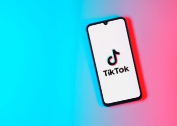 Përtej videove të shkurtra: Si po transformohet TikTok në një “super-aplikacion”