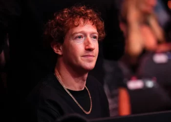 Manifesti i Zuckerberg për AI: Pse vizioni i tij po i largon njerëzit
