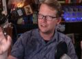 Hank Green: Varësia ime nga AI nuk është më e shëndetshme